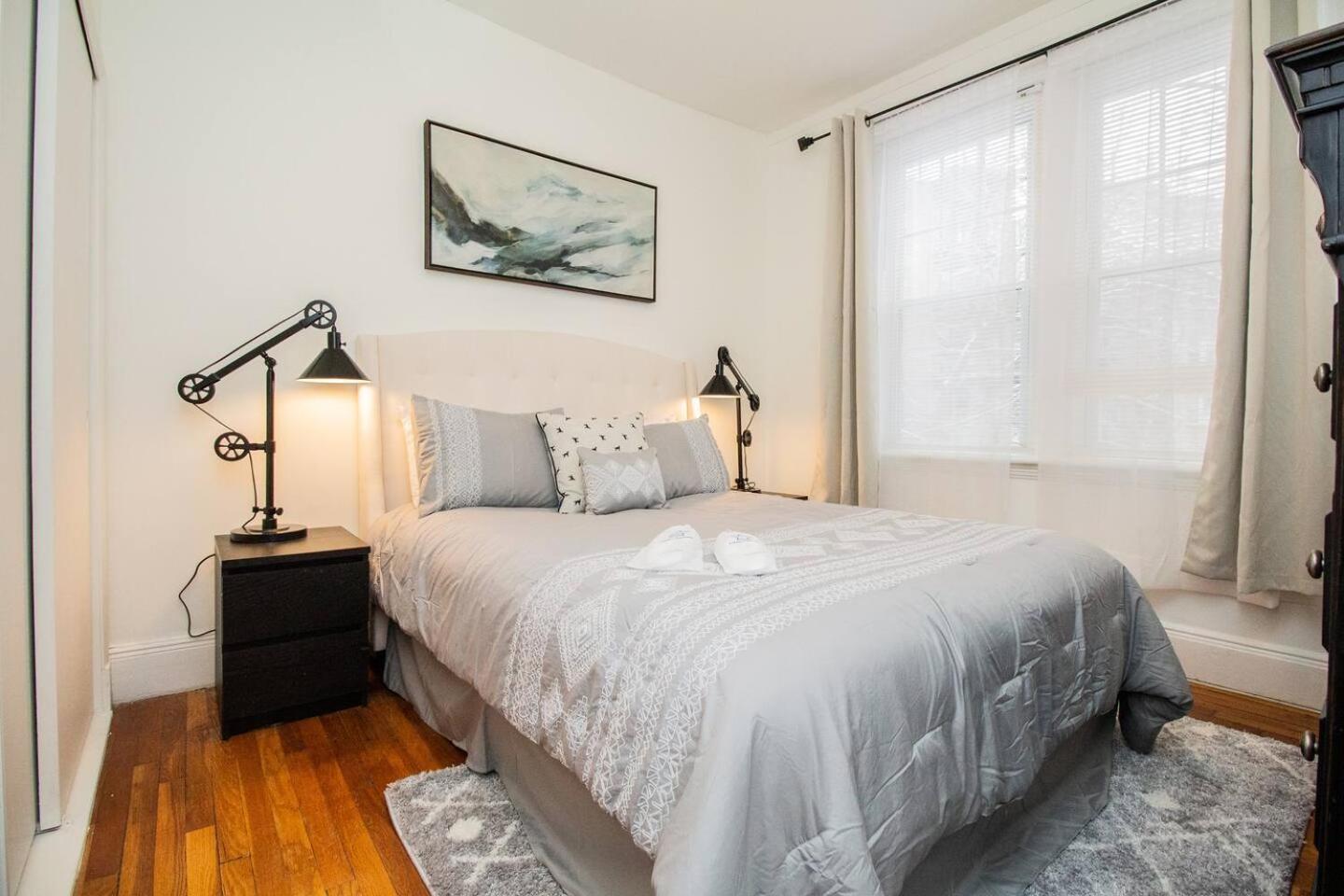 Top-Floor 2Br Renovated Bliss! Boston Exteriör bild